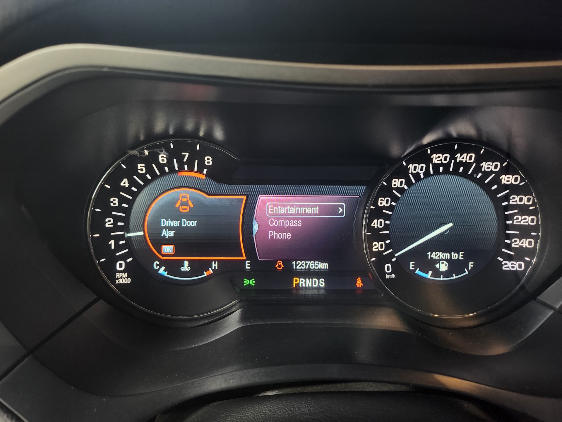 7h11vxr3nw53630447.jpg