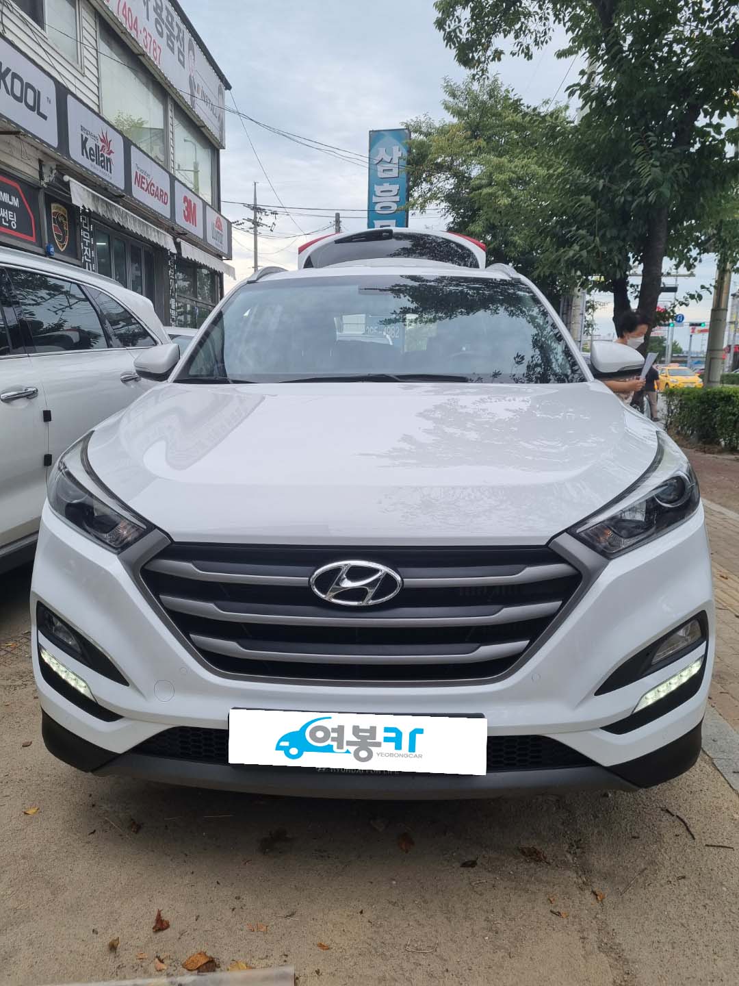 4륜 구동에 옵션 많은 올뉴투싼 중고차 강원도 양양 고객님의 선택!
