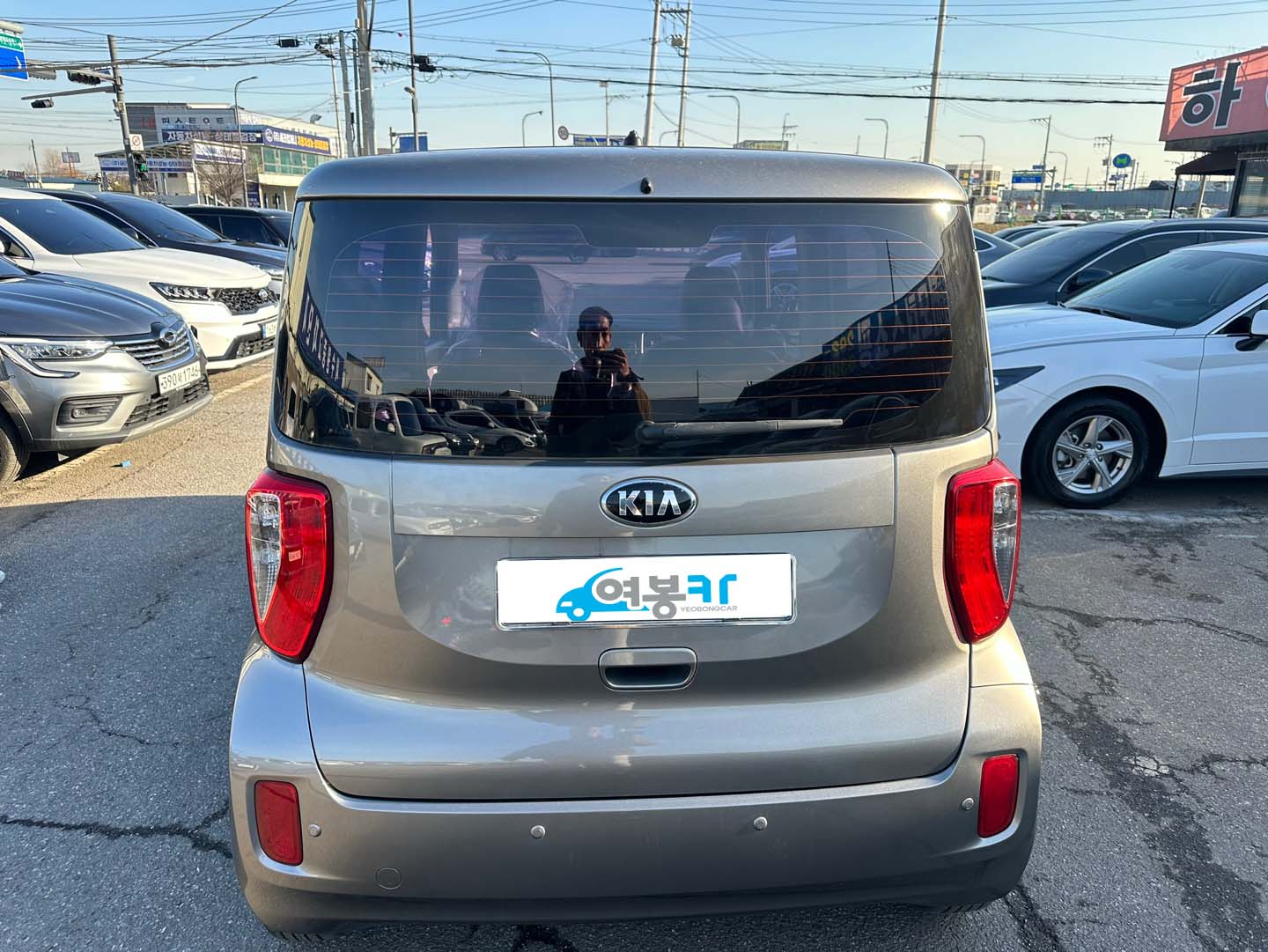 76suaecq5omk522094.jpg