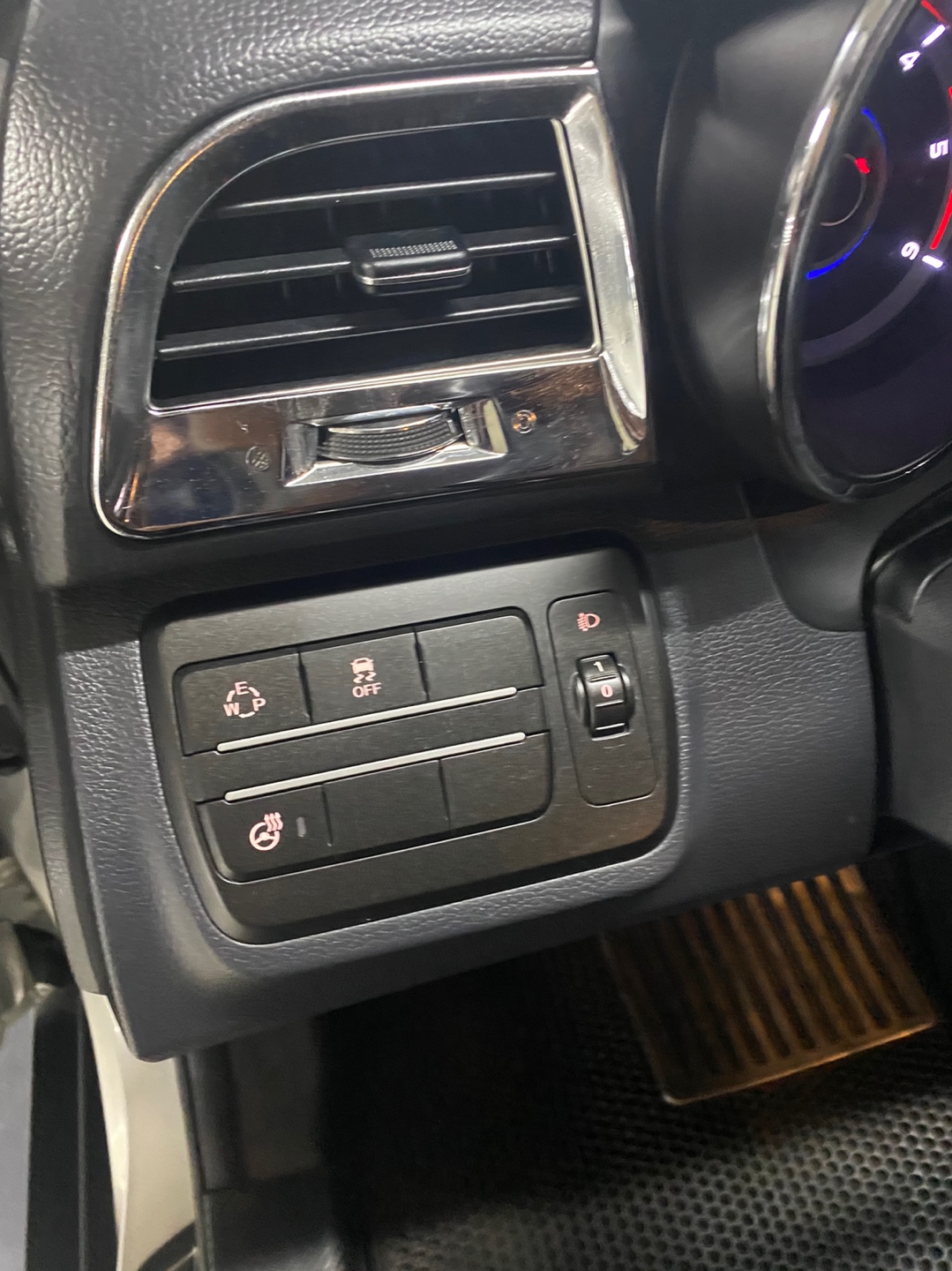 6xalqfm239uc637615.jpg