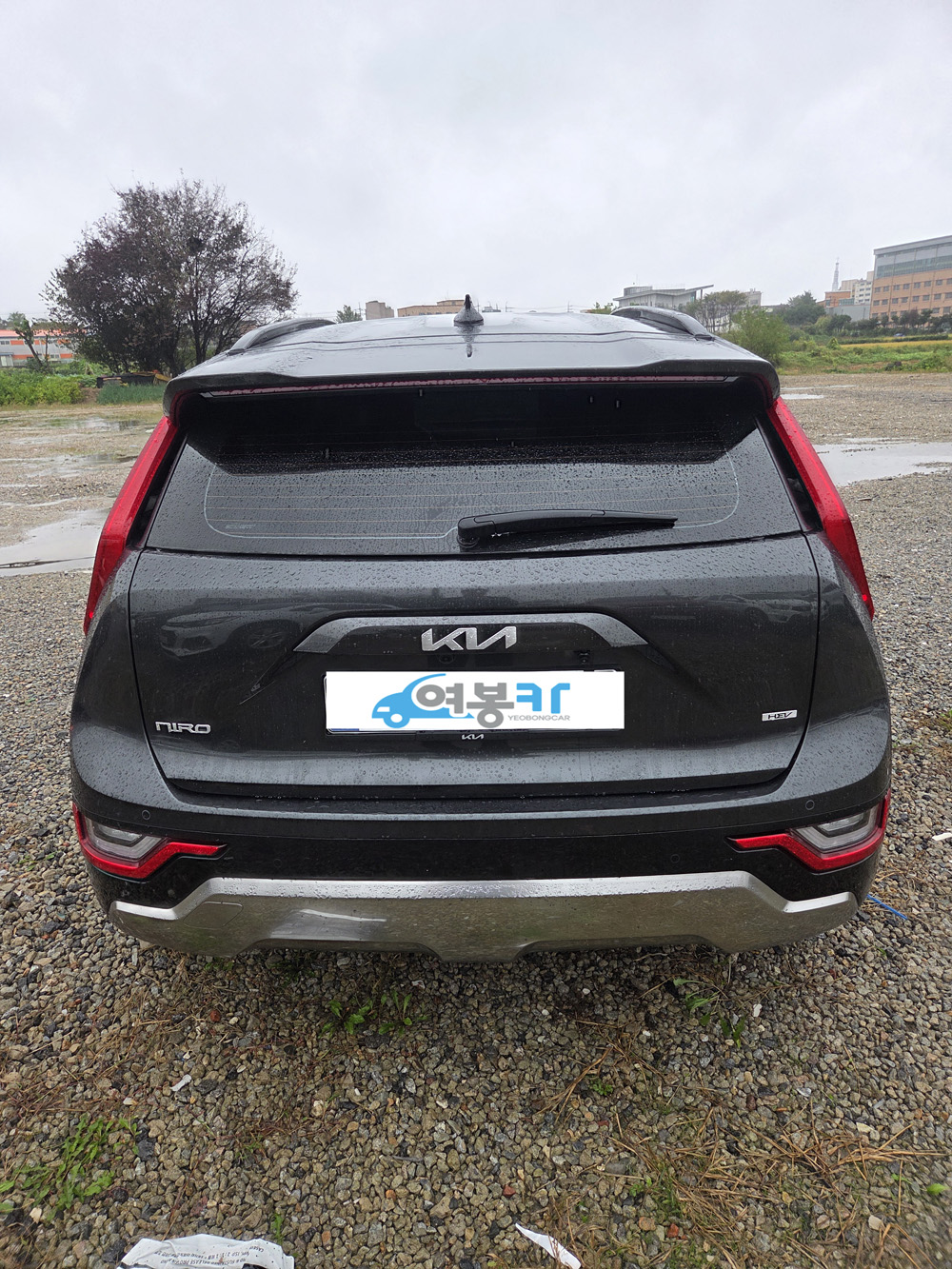 3jls2euj8ixq500012.jpg