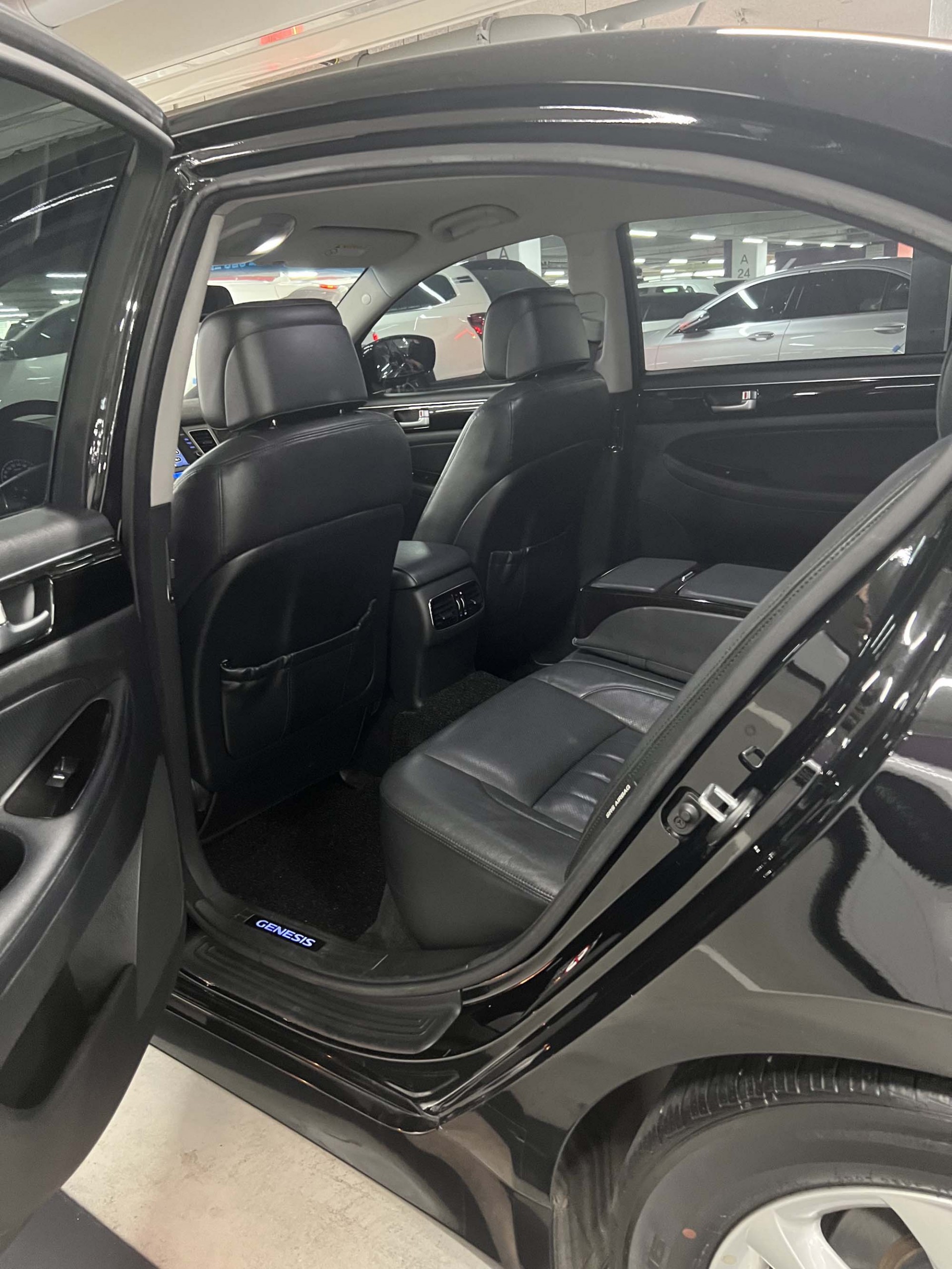 4mxp0o87hkmv132052.jpg