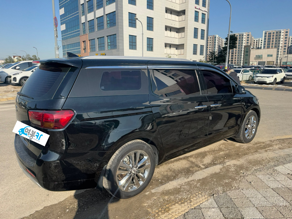 4mv7daxgxeyx887280.jpg