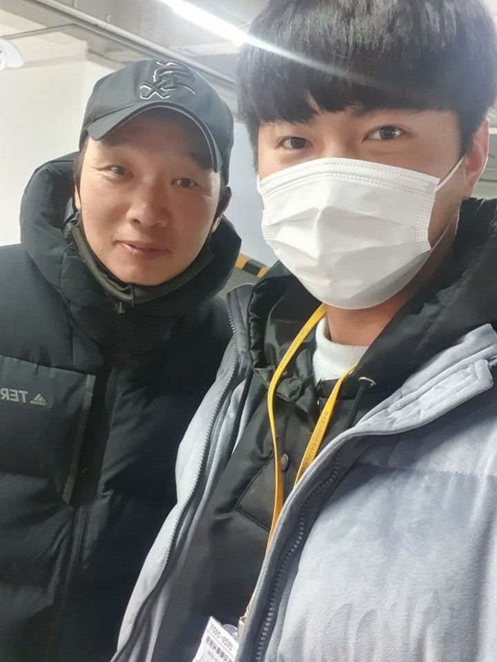 시트 상태와 세미 튜닝에 마음을 빼앗긴 투스카니 중고차 거래 후기