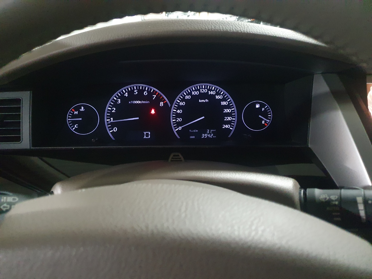 1nwytkylxjsk929907.jpg