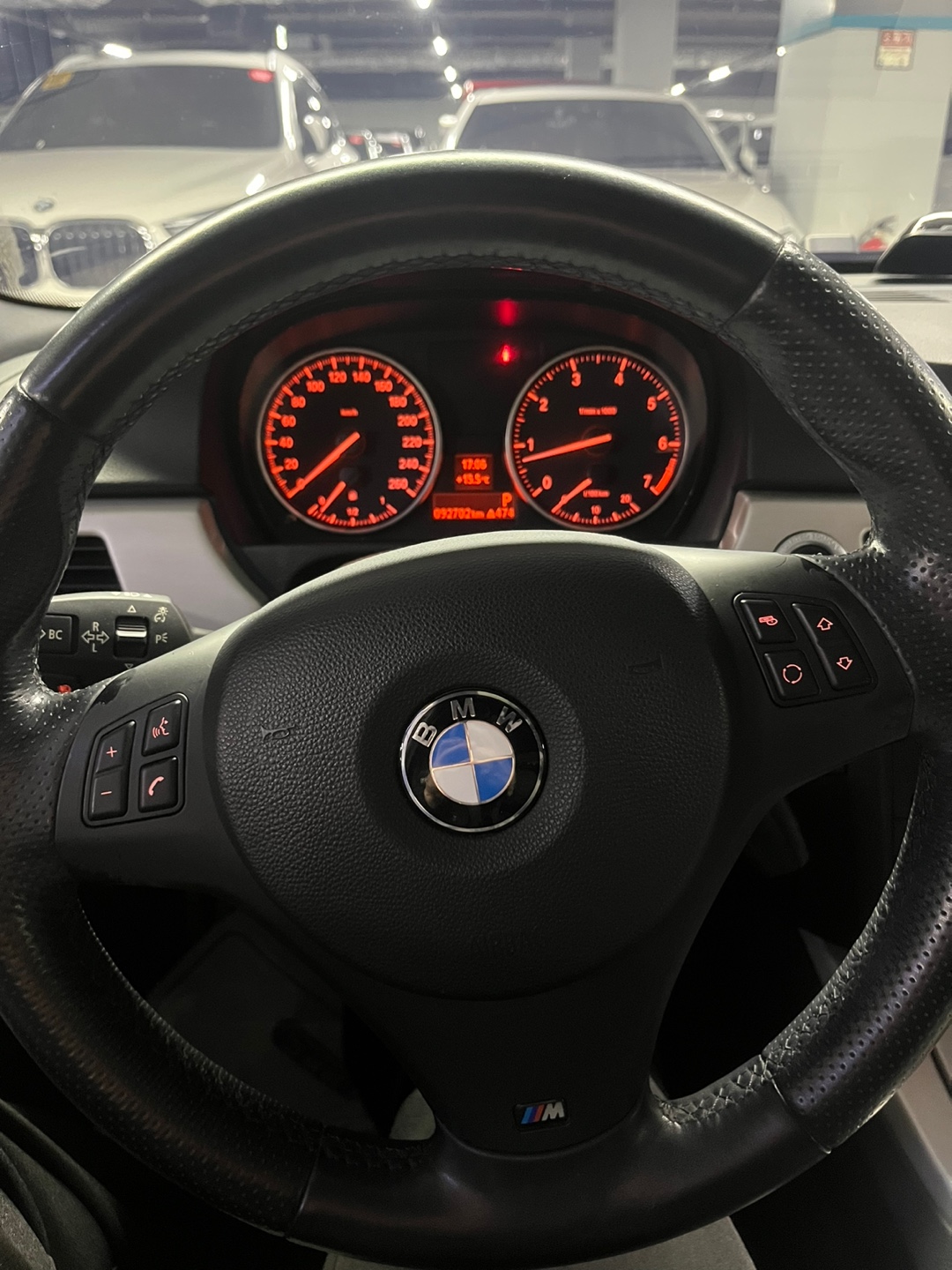 5y3mb078si4n252847.jpg