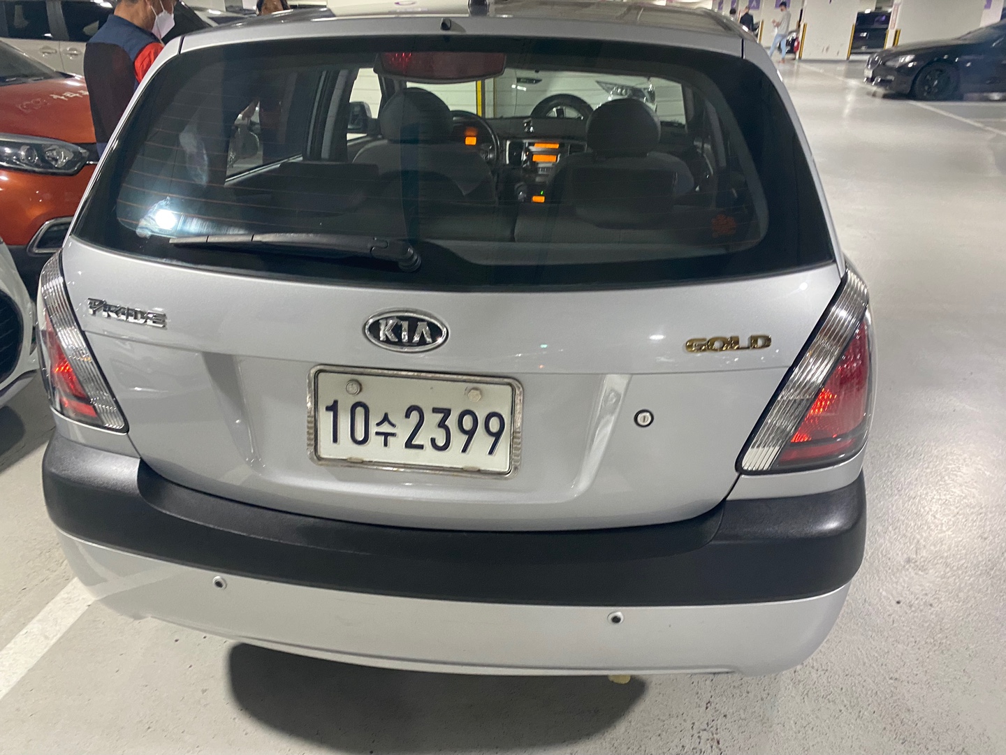 4w9b6uma9201.jpg