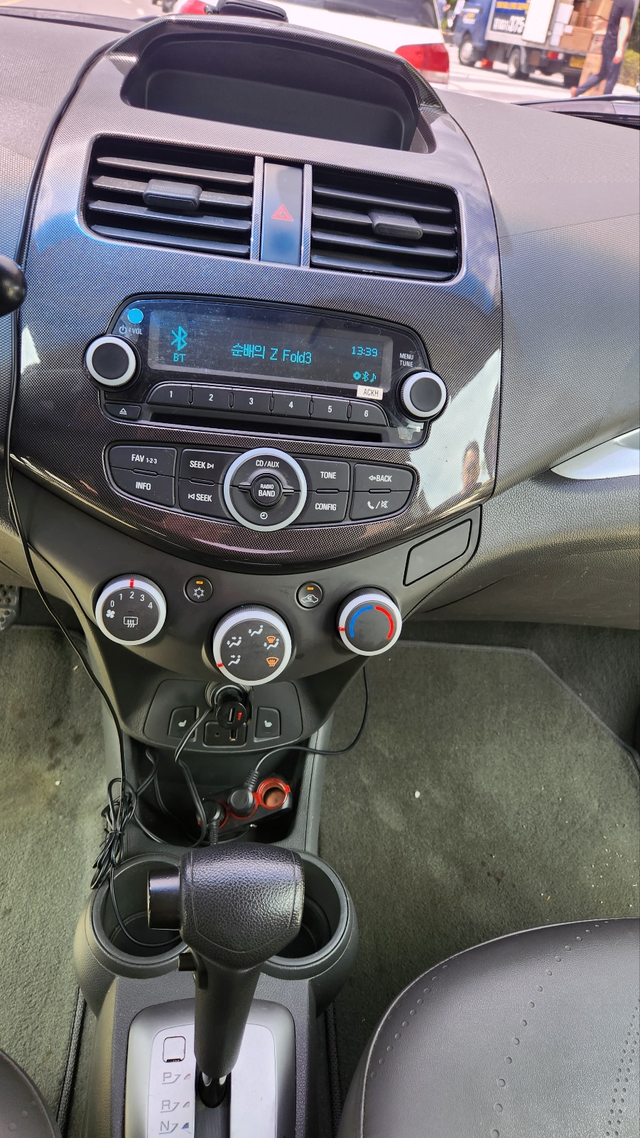 2sffaws50tnb923782.jpg