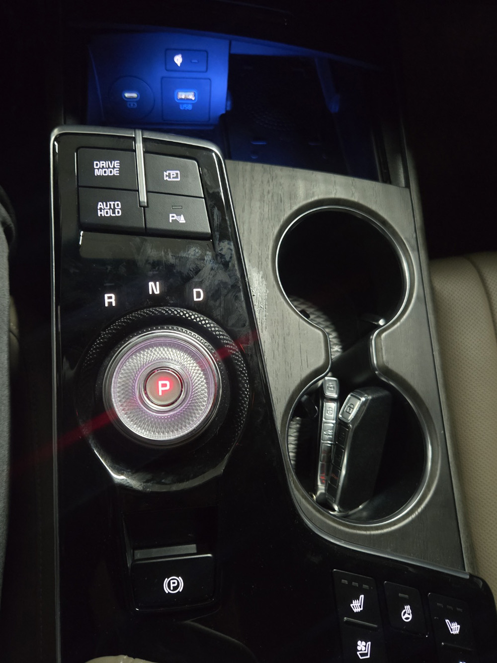 4girympcl1kp328268.jpg