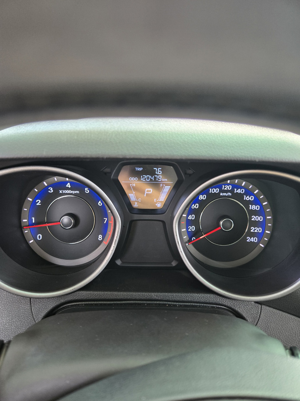 735c0mbkj9jx137380.jpg